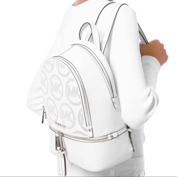 🆕Michael Kors RHEA Zip Small Leather Backpack